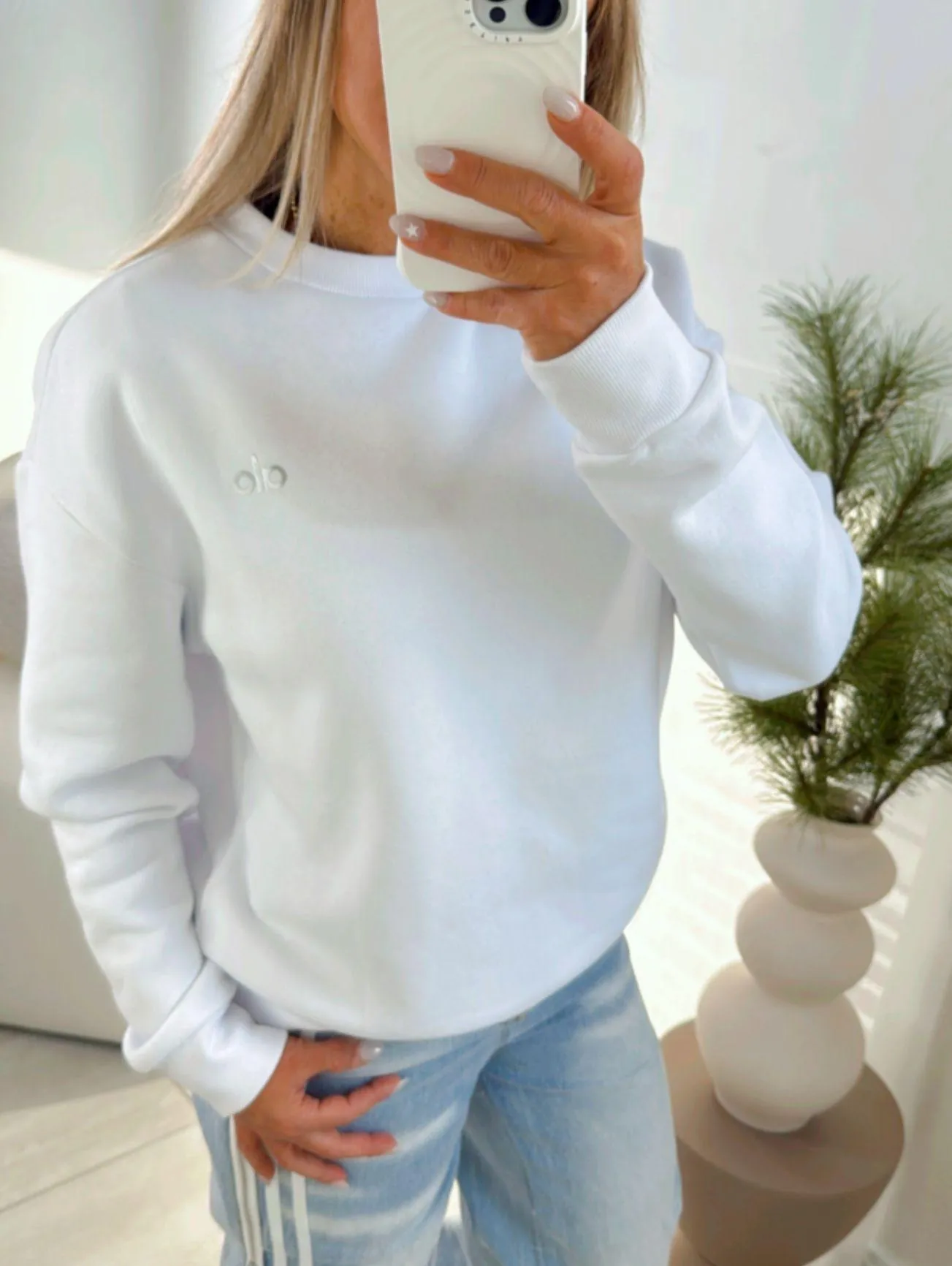 1875 Crew neck pullover sweater