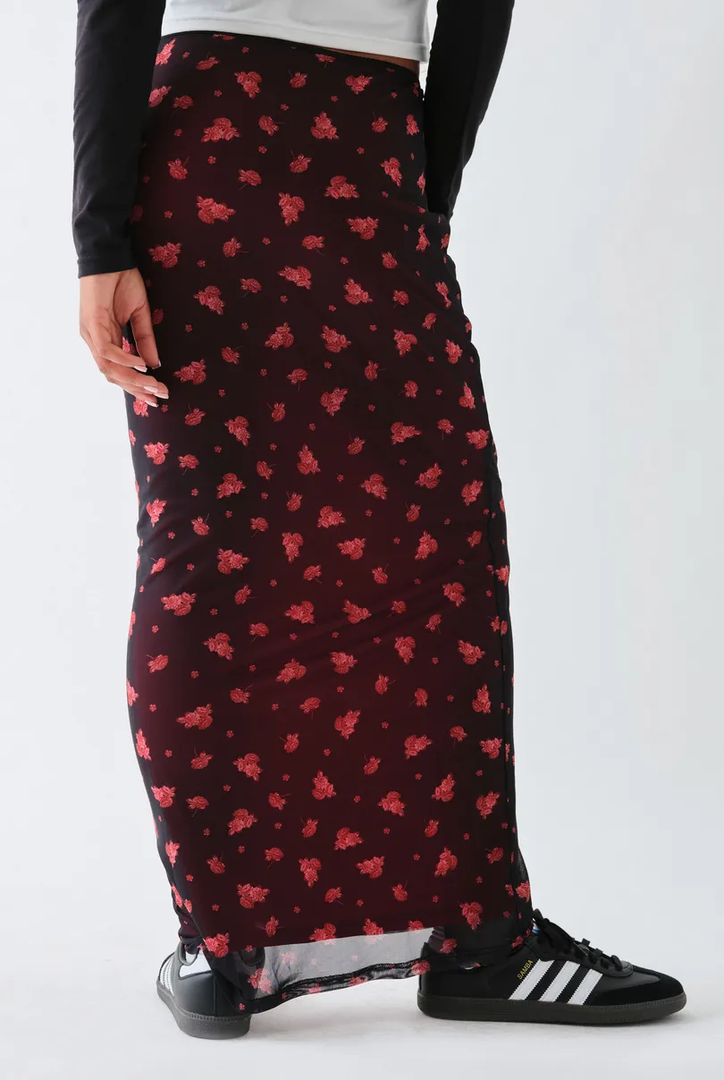 Burgundy and Black Mid Rise Mesh Skirt