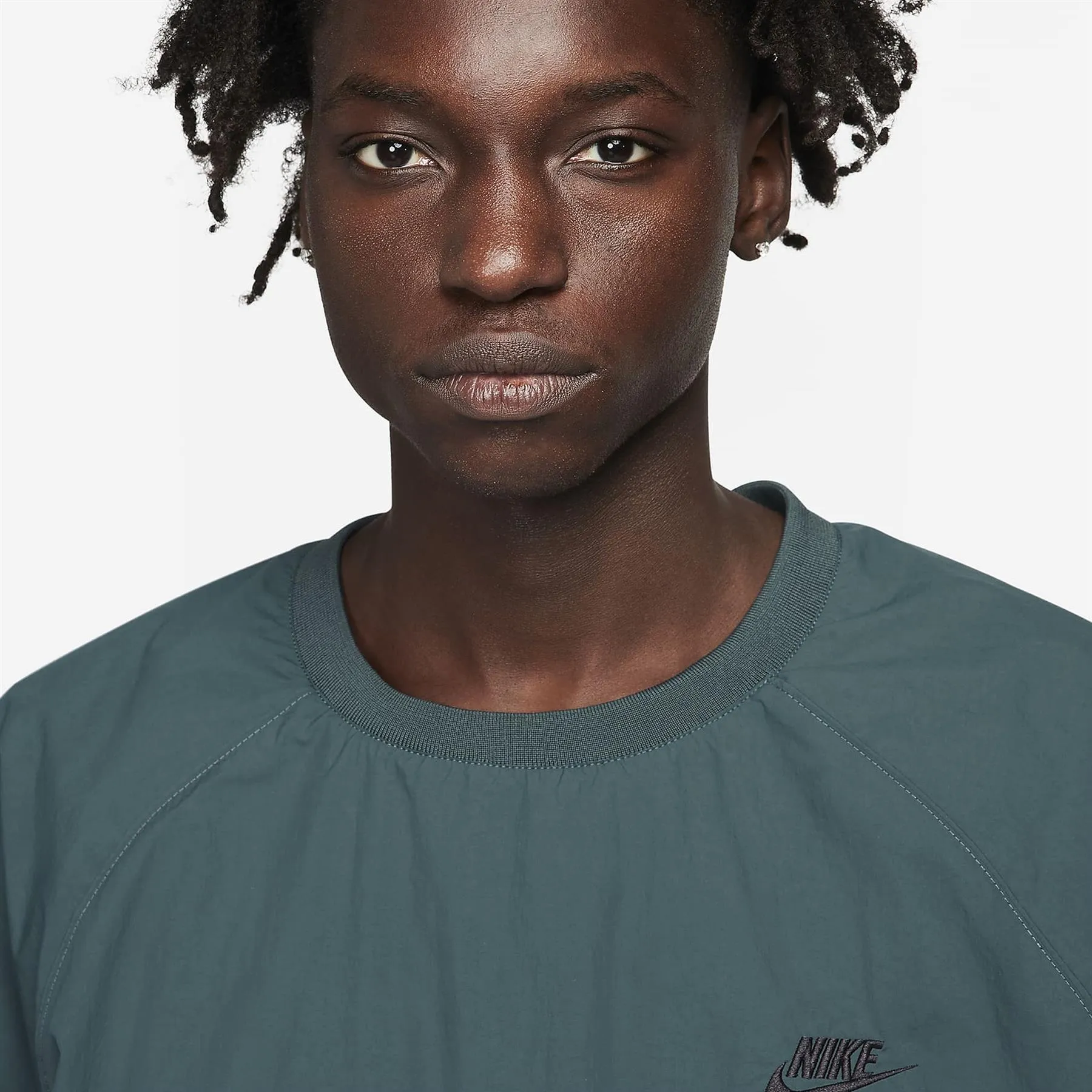 Club Fleece  Crew Neck Woven Nylon Wind Sweatshirt Deep Jungle Green - SS24