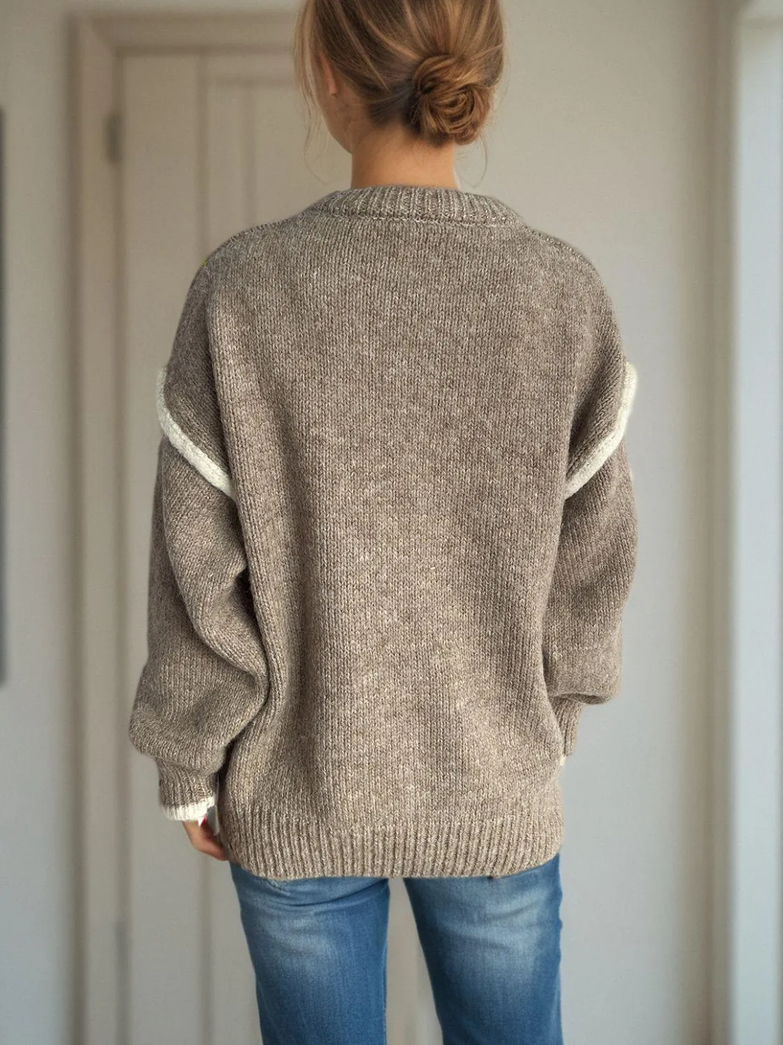 Contrast Trim Sweater Round Neck Dropped Shoulder Long Sleeve Pullover