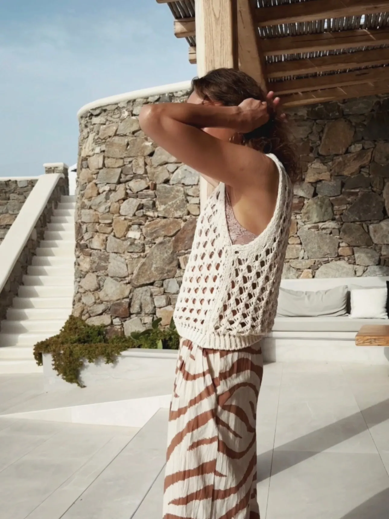 KNIT VEST - BEIGE