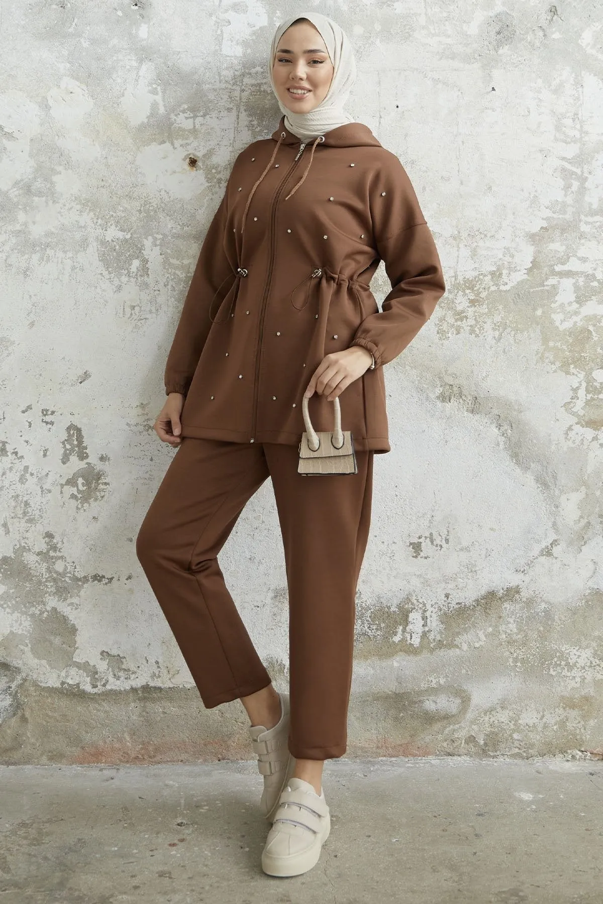 MDS Women Ariesa Stone Tunnel Lace Scuba Suit - Dark Brown - Acerra