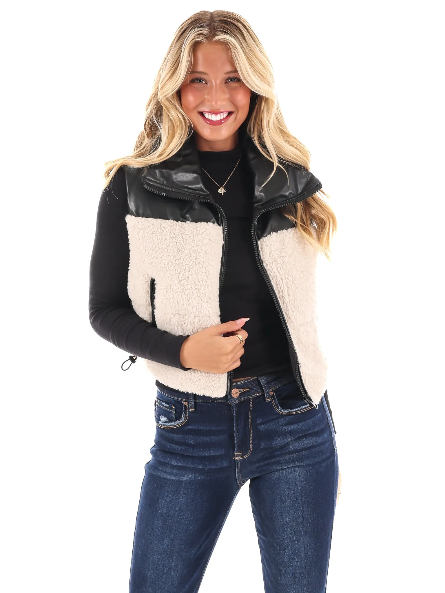 Mountain Edge Puffer Vest