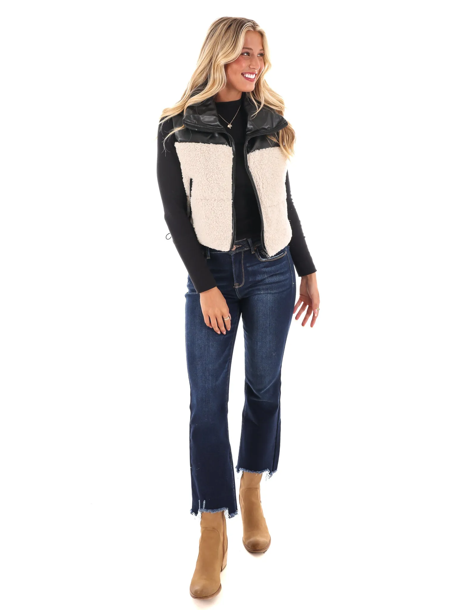 Mountain Edge Puffer Vest