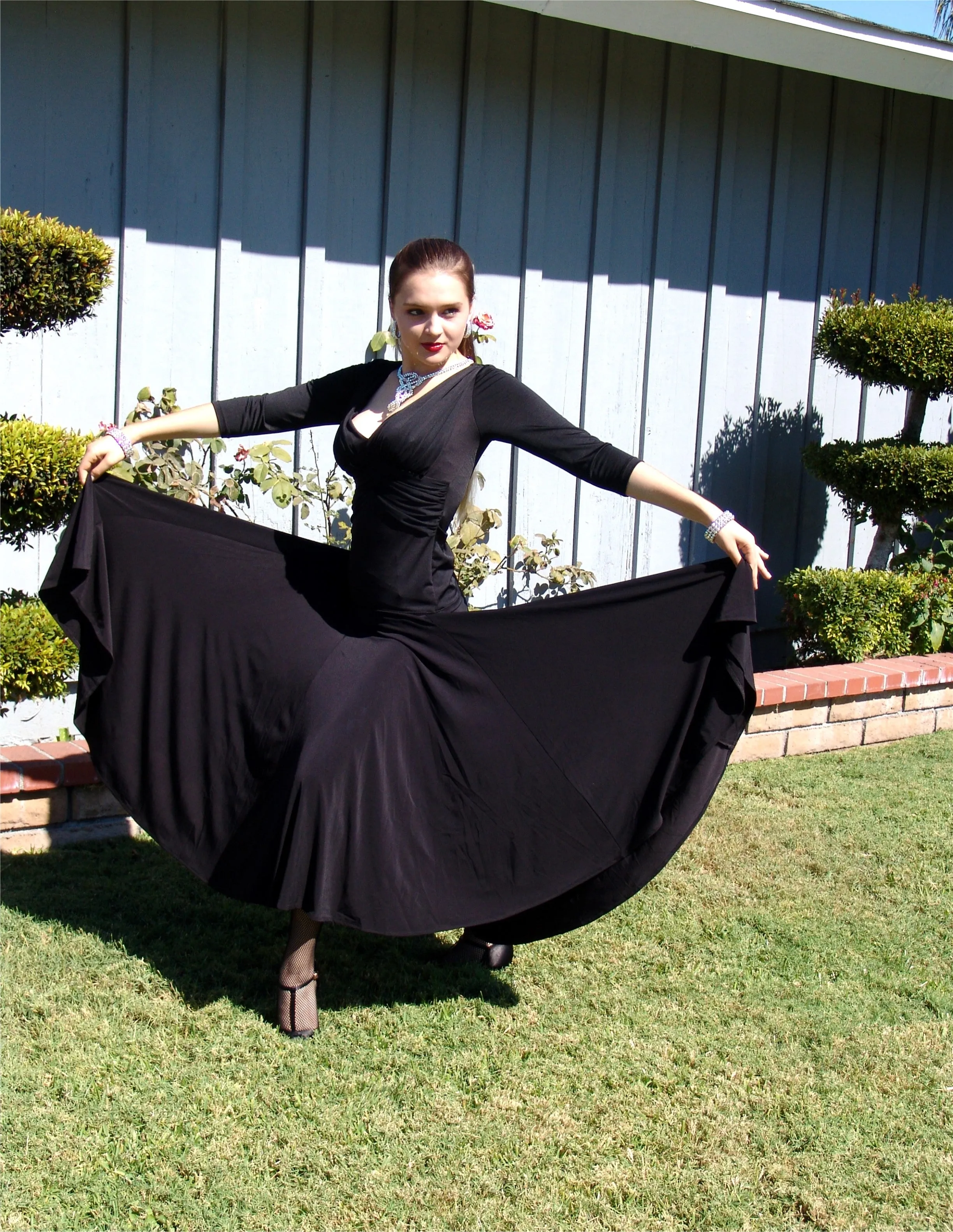 NUG 0065 Black Full Circle Standard Godet Skirt