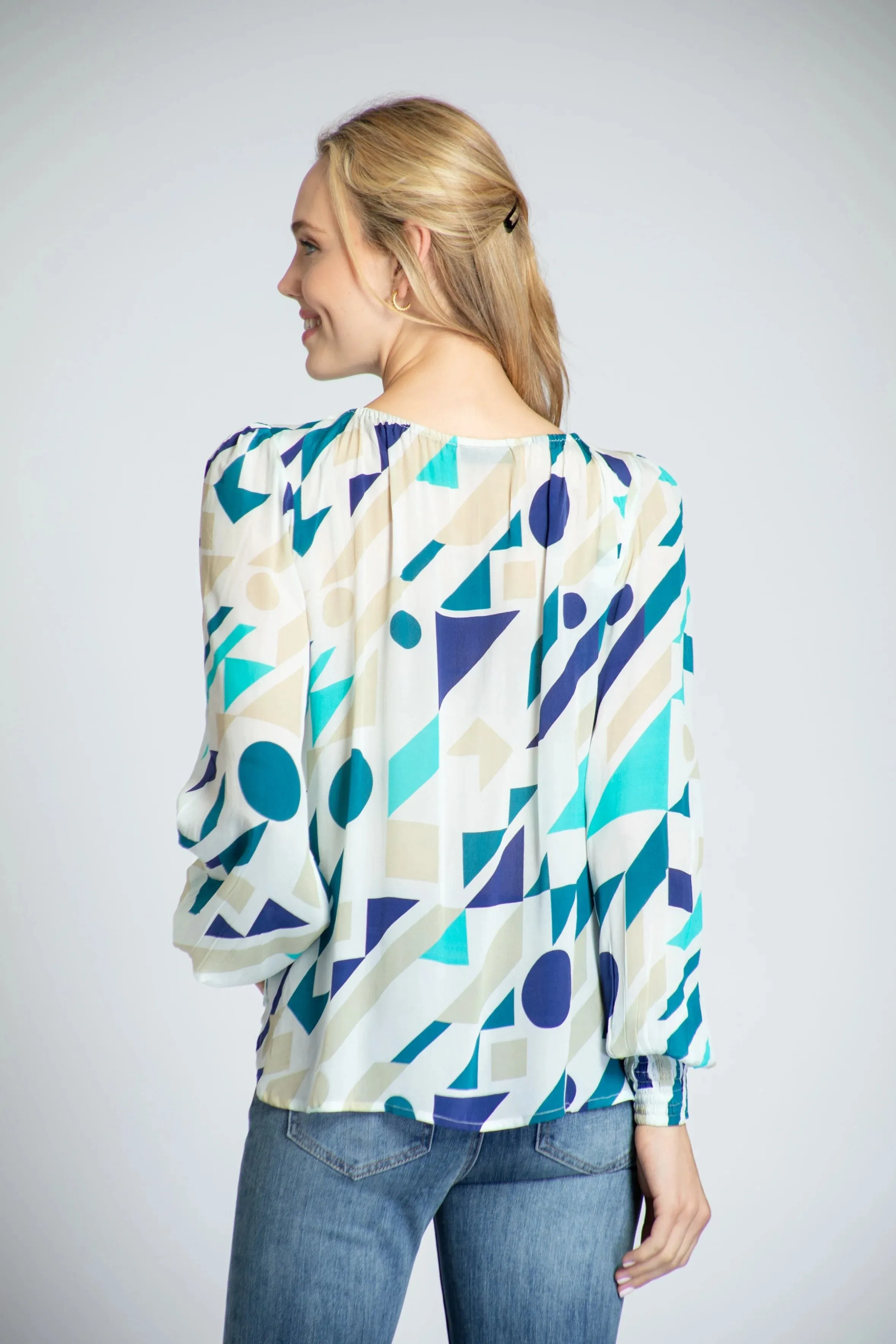 Pullover Top w/Smocked Cuff