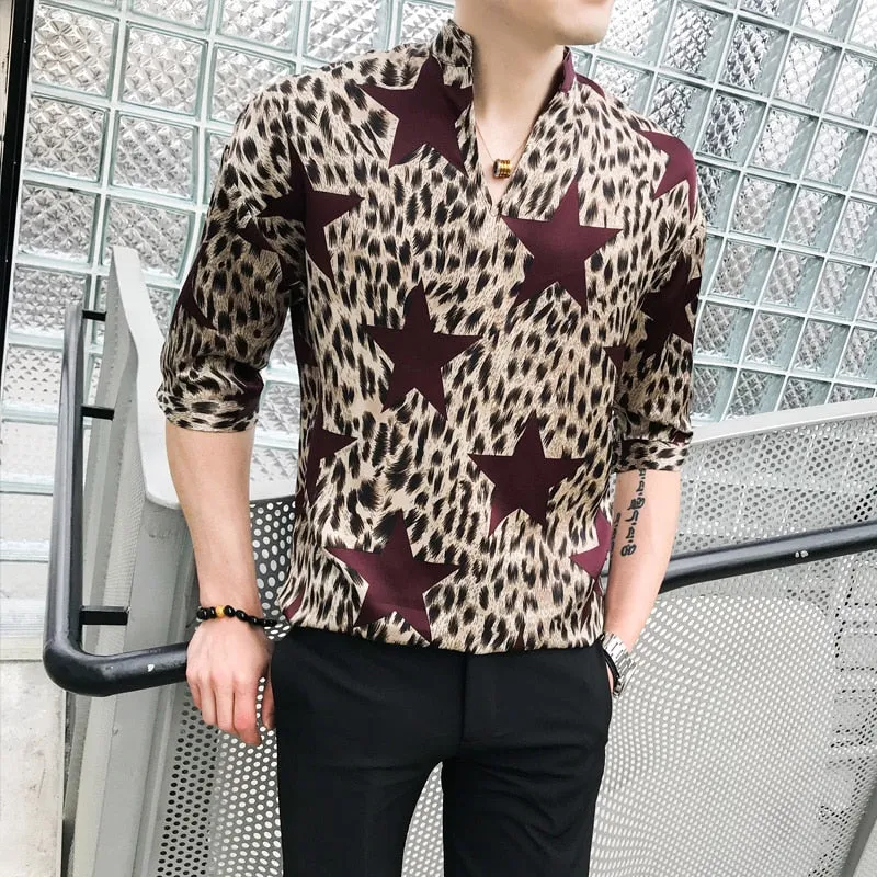 Stars Print Medium Sleeved Loose Fitting Pullover Style Men Shirts