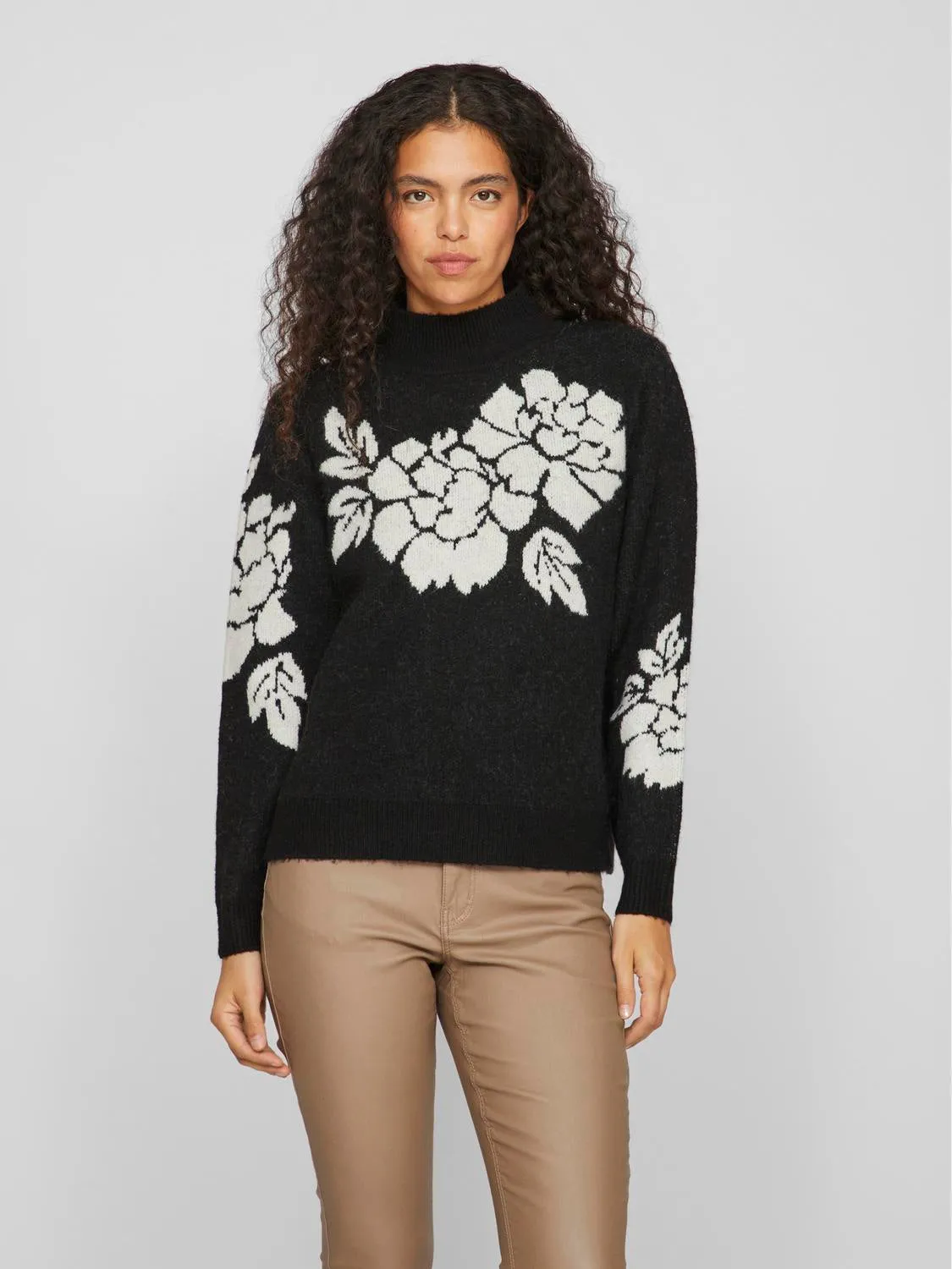 VICILIA Pullover - Black