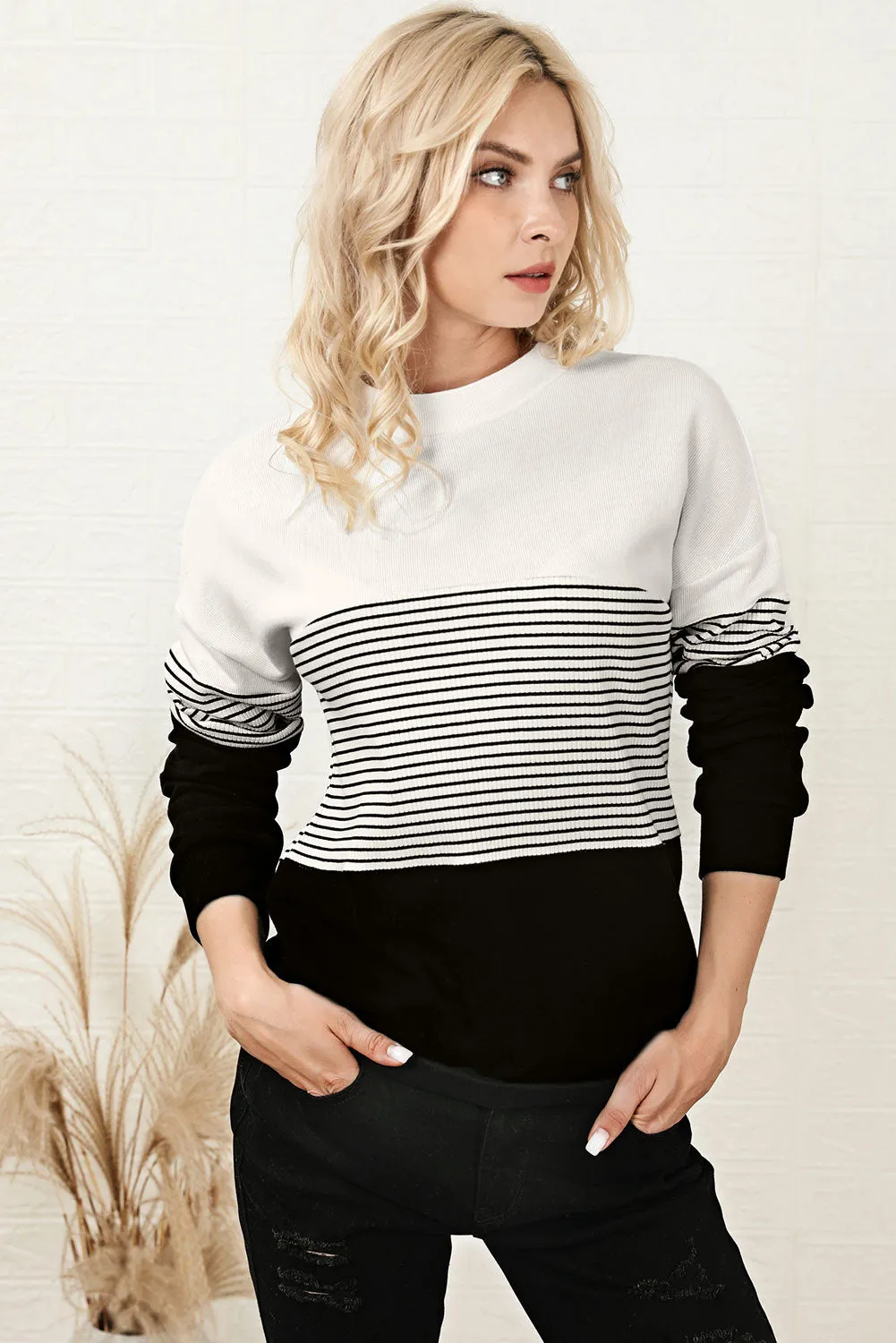 Women Knit Top Striped White Black Color Block Long Sleeve Pullover