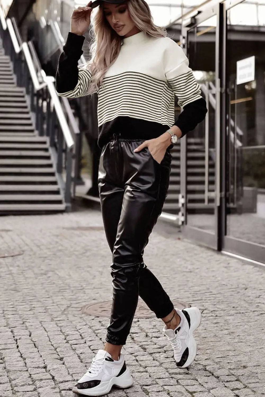Women Knit Top Striped White Black Color Block Long Sleeve Pullover