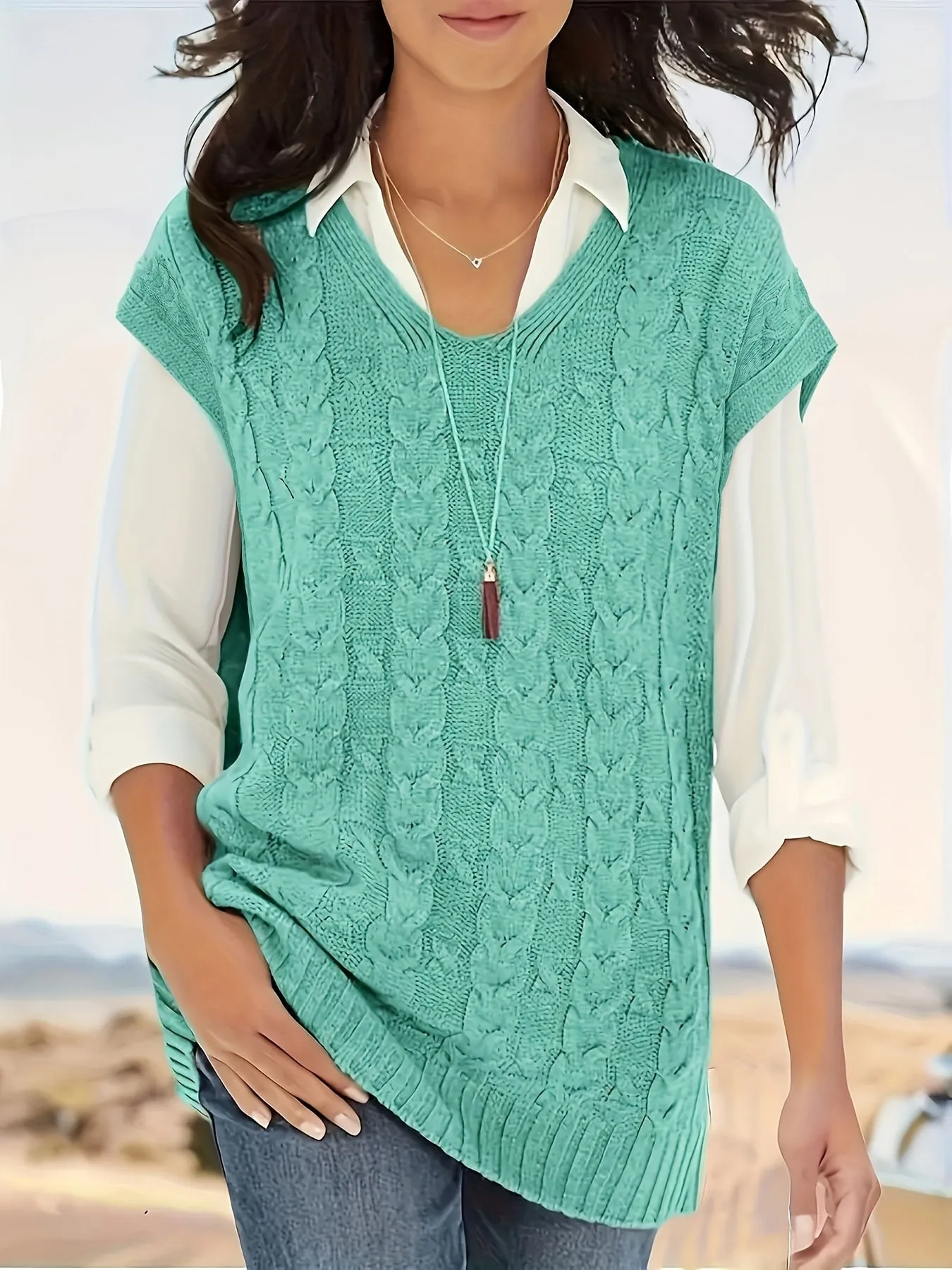 Yana Pullover | Elegante damespullover met kabelpatroon en V-hals
